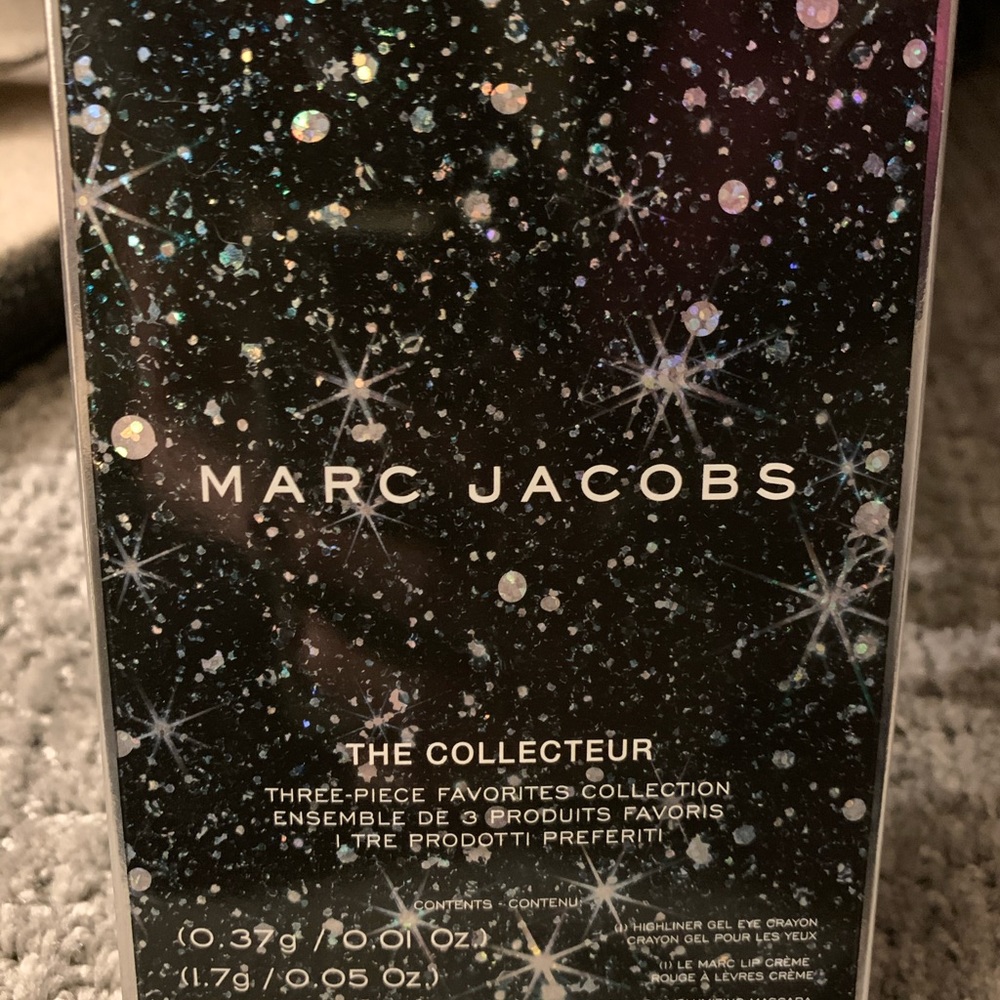Marc Jacobe Makeup Set
